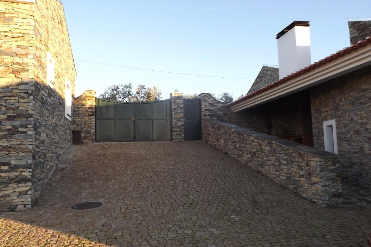 Gasthaus Casa Dos Xares Rosmaninhal  Exterior foto
